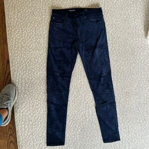 AG navy velvet skinny high rise Farrah jeans size 29